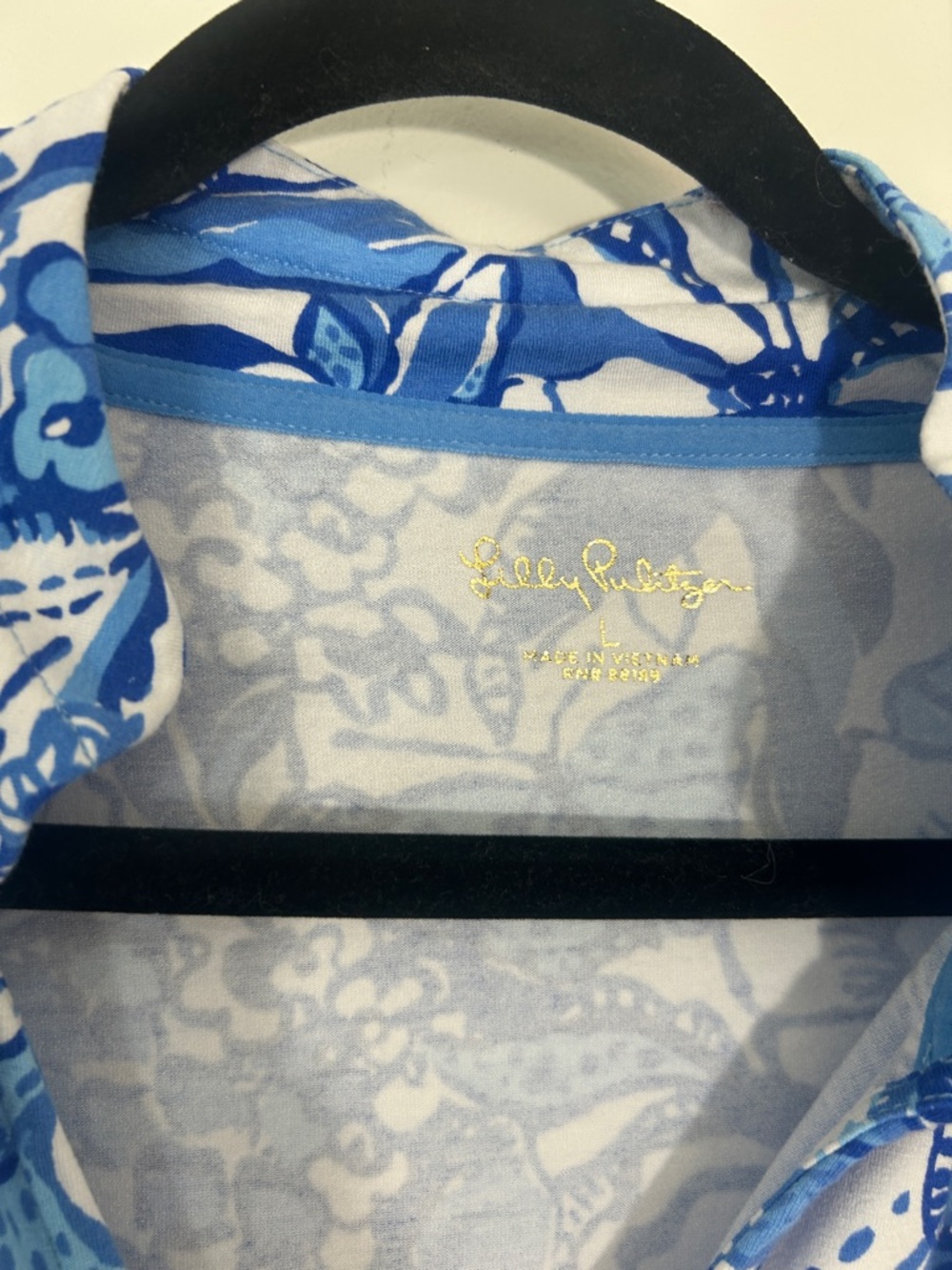 Lilly Pulitzer Cassi Popover Top UPF 50, Blue Tang Flocking Fabulous, large - Picture 4 of 7